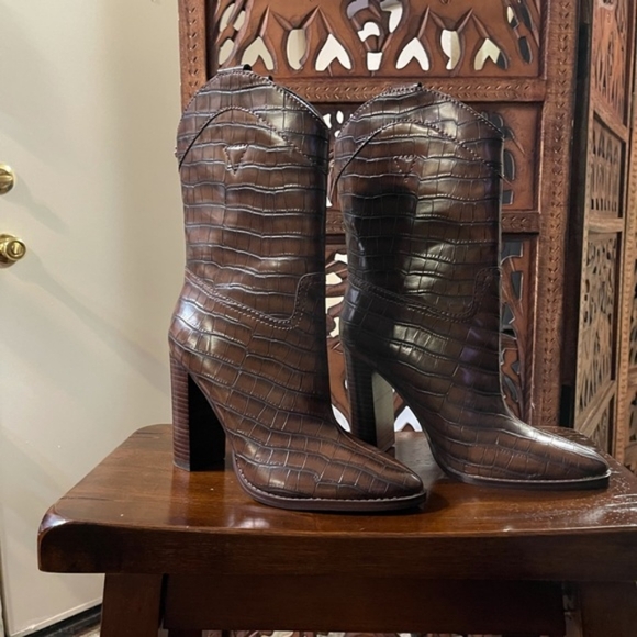 Guess Marney 2 Western Crocodile Leather Mid Calf Cowboy Heeled Boots - Picture 4 of 11